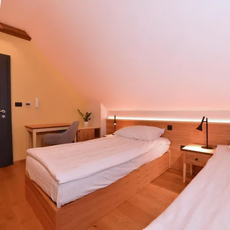 Les Gostinjska kuća 4*