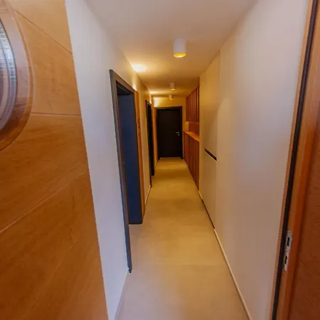 Gostinjska kuća Les 4*
