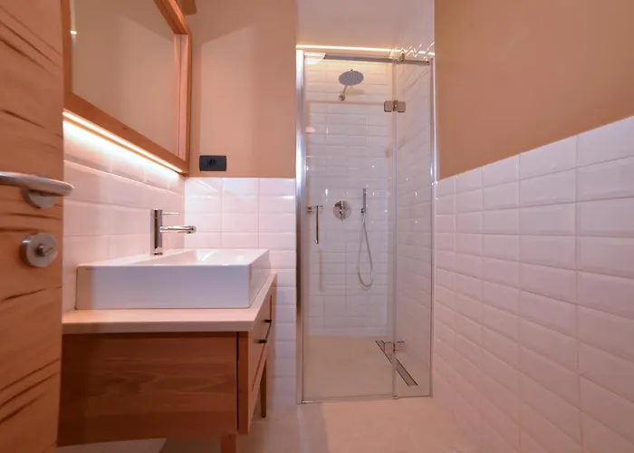 Les ゲストハウス 3*