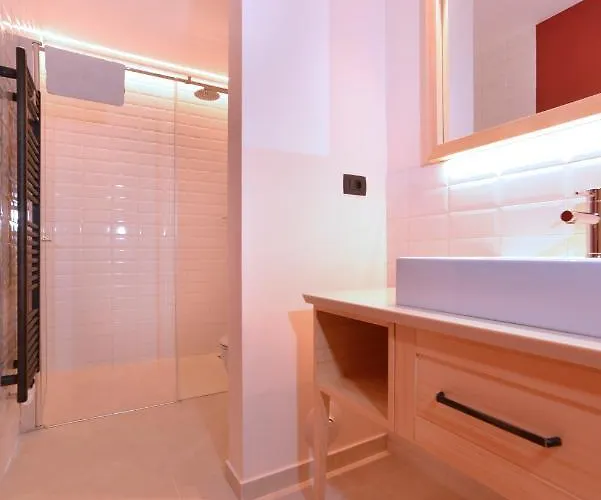 ゲストハウス Les