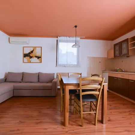 Pensión Les Brežice