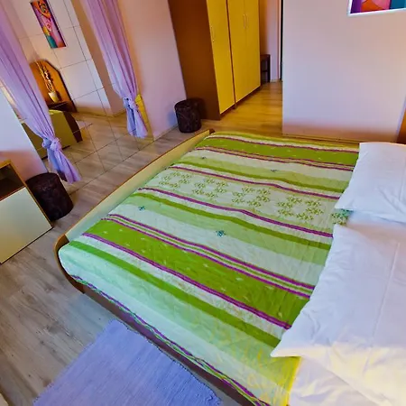 Guest house Les 3*