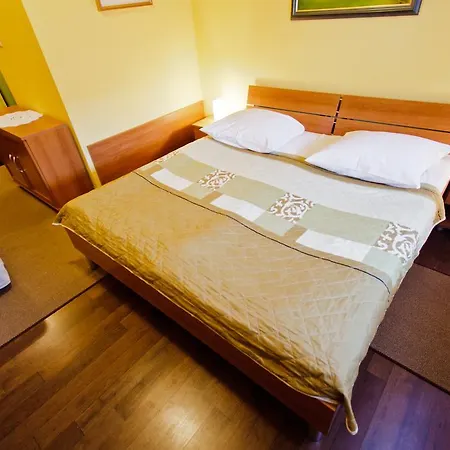 Guest house Les Brezice