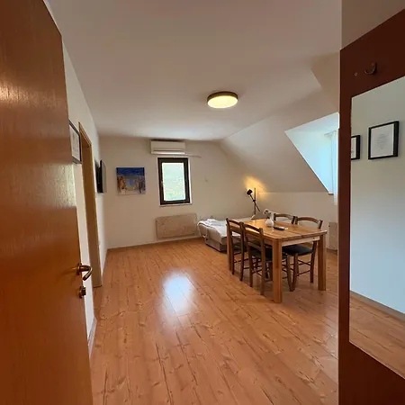 Les Guest house